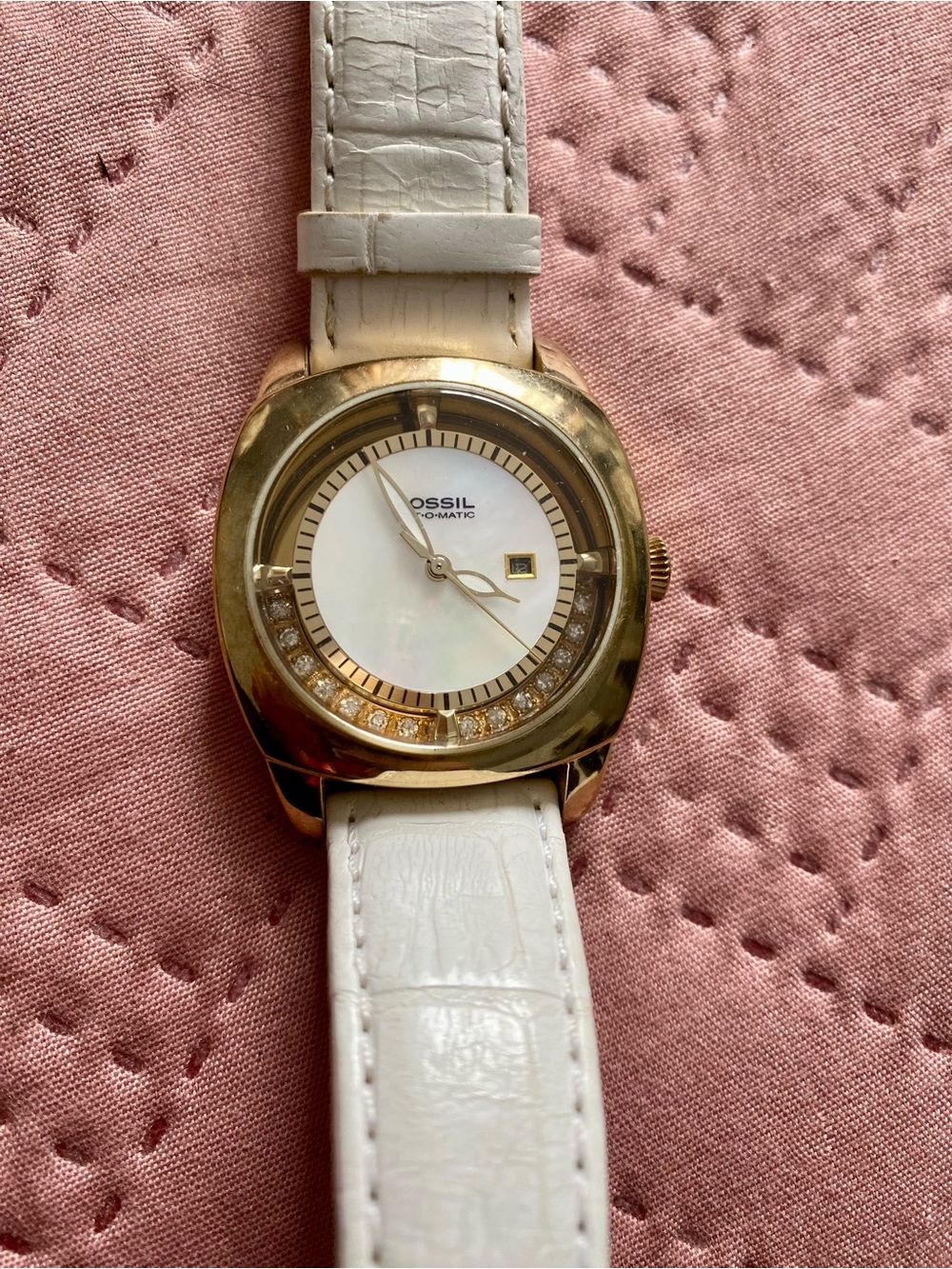 Vintage Fossil Women's Gold-Tone Watch with White Leather Strap